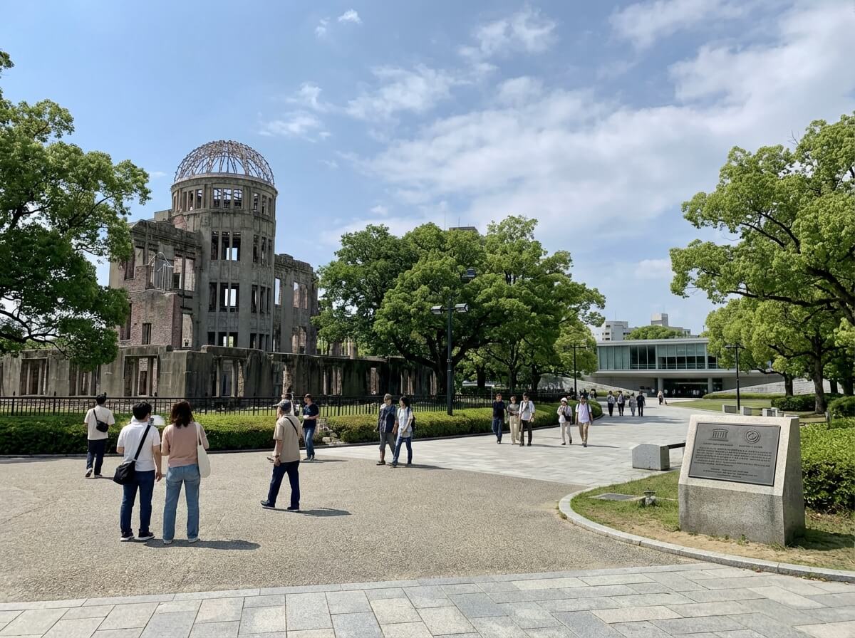 Private custom tour vehicle in Hiroshima